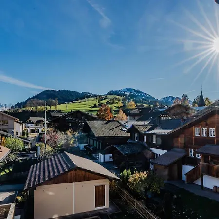 2 With Mountain View Lejlighed