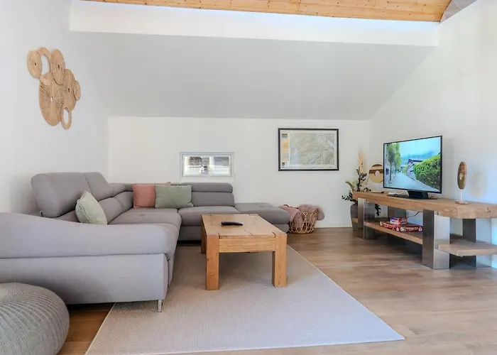 2 With Mountain View Appartement